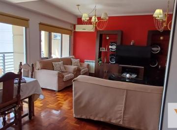 Departamento · 109m² · 4 Ambientes · 1 Cochera · Departamento en Venta - 4 Dorm. 3 Baños - 109 m² - Quilmes