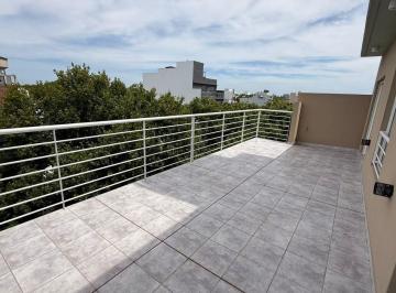 Departamento · 90m² · 4 Ambientes · Llerena 2500, Departamento 4 Ambientes, C/balcon Terraza, de Categoría, Parque Cha