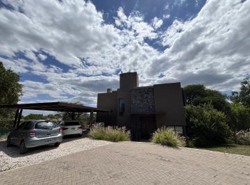 Casa · 1398m² · 5 Ambientes · 3 Cocheras · Venta, Casa 3 Dorm, Oficina, 3 Baños, Pileta, Quincho, La Serena