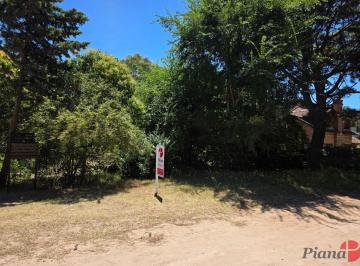 Terreno · 683m² · Terreno en Venta - Zona Iglesia - Encantador Entorno - Proximo Al Mar