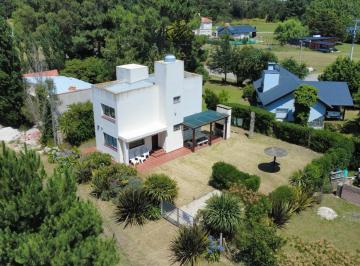Casa · 88m² · 3 Ambientes · Casa 3 Ambientes con Parque en Barrio Las Lomas Miramar