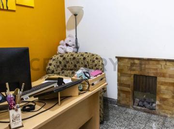 PH · 69m² · 5 Ambientes · Venta PH 4 Ambientes en Boedo |patio, Parrilla y Escritorio