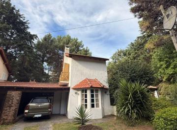 Casa de 3 ambientes, Costa del Este · Dúplex en Costa del Este con un Amplio Jardín