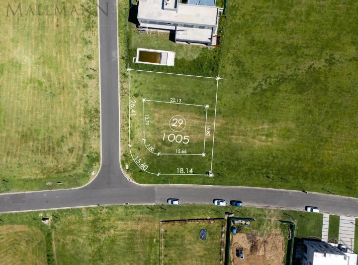 Terreno · 1005m²