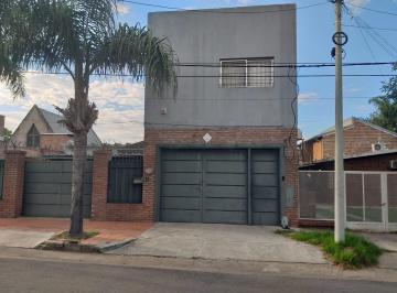 Bodega-Galpón · 250m² · Amplio Galpón