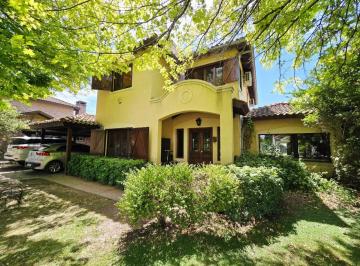 AMN-AMN-3874_2 · Casa en Venta en Santa Silvina - Pilar