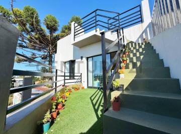 PH · 110m² · 3 Ambientes · 1 Cochera · Departamento en Venta de 2 Dorm. en Gonnet