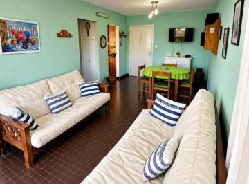Departamento · 50m² · 2 Ambientes · 1 Cochera · Departamento 2 Ambientes Vista Al Mar