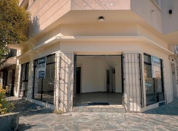 Local comercial · 100m² · 3 Ambientes · Retasado | Local Comercial | Zona Clínica Pueyrredón