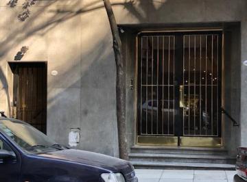 Departamento · 110m² · 4 Ambientes · Arenales 1600 - 3 Ambientes Muy Luminosos C/ Dep de Serv.