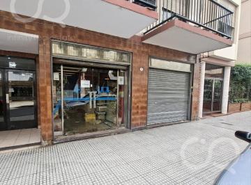 Local comercial · 224m² · Venta - Oficinas en Monserrat - Planta Baja a La Calle - Excelente Ubicacion