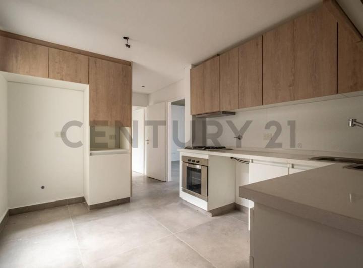Departamento · 117m² · 4 Ambientes · 1 Cochera