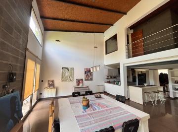 Casa de 5 ambientes, La Plata · Venta de Casa en Gonnet