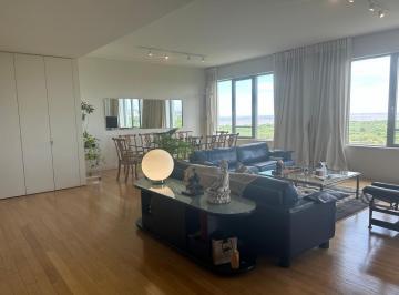 Departamento de 3 ambientes, Puerto Madero · Azucena Villaflor. Torres "El Faro"