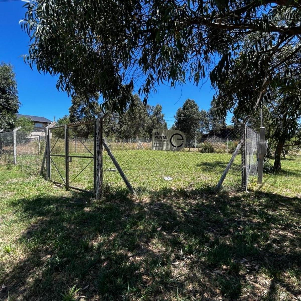 Lote en venta ubicado sobre esquina en el barrio Acantilados, una de las zonas con mayor crecimiento y proyección de Mar del Plata.