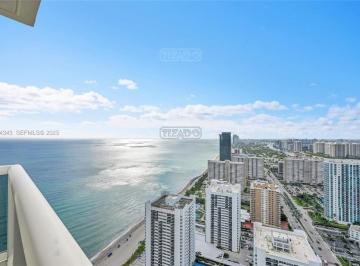 Departamento · 204m² · 4 Ambientes · 1 Cochera · Departamento Dúplex en Venta en Hallandale, Miami, Florida
