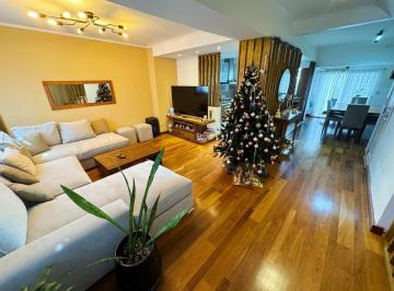 Casa · 141m² · 4 Ambientes · Casa en Venta en Punta Chica
