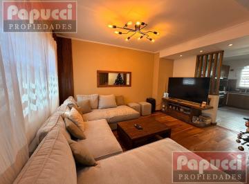 Casa · 136m² · 4 Ambientes · Casa Refaccioanda a Nuevo en San Fernando
