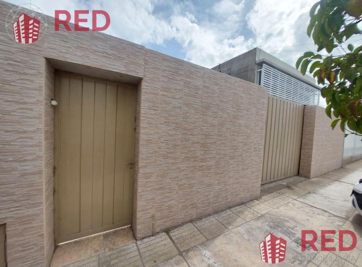 Casa · 407m² · 13 Ambientes · 2 Cocheras