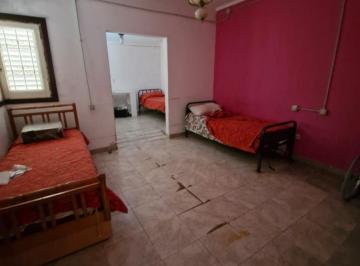 Casa · 335m² · 4 Ambientes · Casa en Venta - 3 Dorm. 2 Baños - Mar del Plata