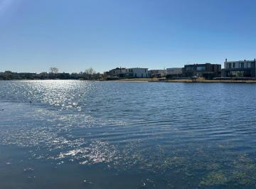 Terreno · 831m² · Excelente Lote Al Agua y Este en San Rafael!