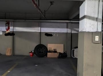 Garage , Colegiales · Alquiler Cochera - Concepcion Arenal y Zapiola - Contactar