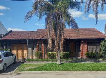 Casa de 4 ambientes, Ituzaingó · Casa en Venta, 4 Ambientes, Villa Udaondo, Ituzaingó