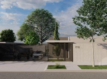 Casa · 105m² · 4 Ambientes · 3 Cocheras · Venta Casa 4 Ambientes en Castelar Norte