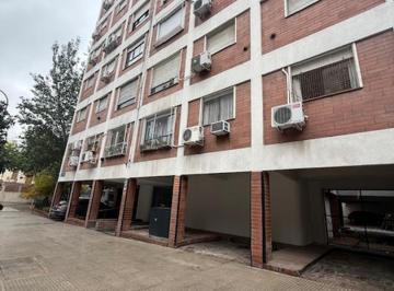 Departamento · 52m² · 3 Ambientes · 1 Cochera · 3 Ambientes con Cochera