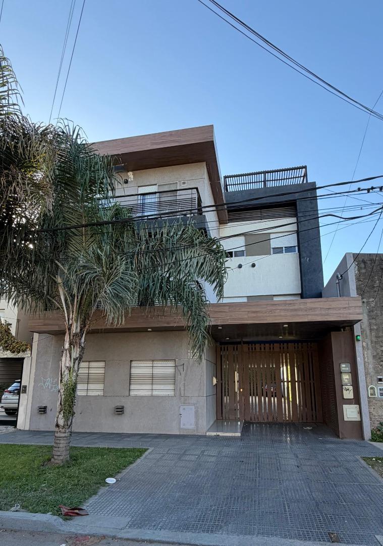 Victoriano Loza 1200