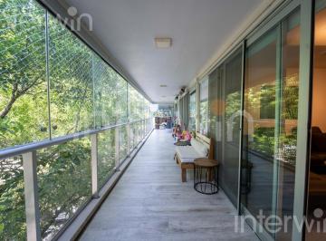 Departamento · 140m² · 4 Ambientes · 2 Cocheras · Departamento en Venta - 4 Amb - Balcón Aterrazado - Cocheras - Baulera - Depend - Belgrano