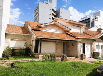 Casa de 4 ambientes, Mar del Plata · En Venta Chalet Marplatence 4 Amb en Pta Mogotes, Apto Propiedad Horizontal, Ideal Inversion