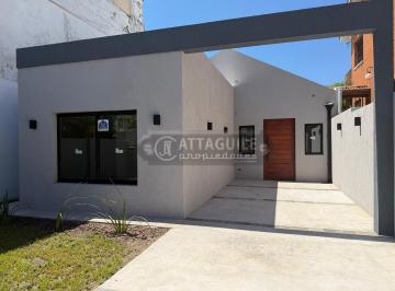 ATT-ATT-4407_2 · Casa 4 Ambientes. | San Luis 220