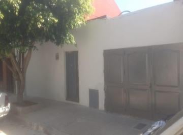 Casa de 4 ambientes, Villa Urquiza · Dueño Alquila Casa Para Deposito/taller/vivienda