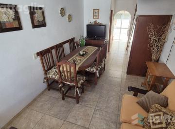 PH · 52m² · 4 Ambientes · 1 Cochera · Impecable Triplex en San Bernardo