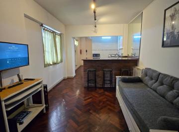 Departamento de 2 ambientes, Monserrat · Depto Dos Ambientes 1 Cuadra Uade - Acepto Permuta, Escucho Ofertas