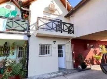 Departamento · 99m² · 4 Ambientes · 1 Cochera · Dúplex en Venta - 3 Dorm. 2 Baños - Burzaco