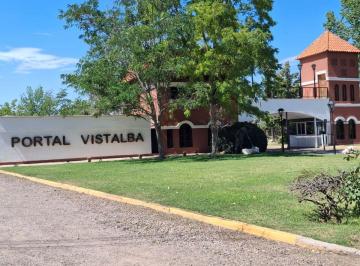 Terreno · 1084m² · Venta Lote Barrio Privado Portal Vistalba. Reciben Permuta