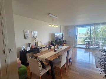 Departamento de 5 ambientes, Córdoba · Alquiler Depto. 3 Dorm. en Complejo Chateau Village – Doble Balcón y 2 Cocheras