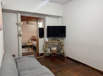 Departamento · 43m² · 2 Ambientes · Leiva 4400 Oportunidad - 2/3 Ambientes - Pb con Patio Ambiente Adicional –