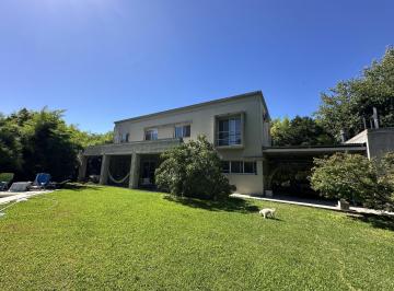 Casa · 1100m² · 7 Ambientes · 2 Cocheras · Casa en Venta Los Tacos Oportunidad