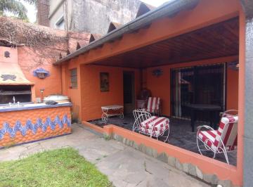 Casa · 240m² · 3 Ambientes · Venta Casa Tipo PH 4 Ambientes Sin Expensas San Fernando