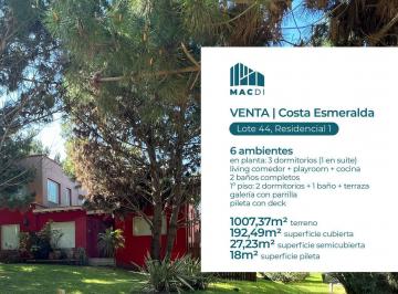 Casa · 192m² · 6 Ambientes · 2 Cocheras · Excelente Casa en Venta en El Barrio Residencial I de Costa Esmeralda.