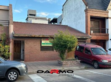 Casa de 4 ambientes, Villa Lugano · Casa 4 Ambientes con Garaje | Chilavert – Villa Lugano | Ideal Refacción