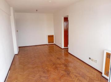 Departamento · 47m² · 2 Ambientes · Av Justo Jose de Urquiza