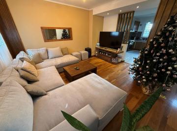 Casa · 136m² · 4 Ambientes · Retasada! Casa Chalet en Venta en Punta Chica, San Fernando, G. B. a. Zona Norte