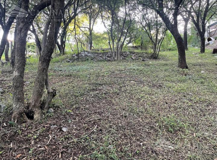 Terreno · 1100m²