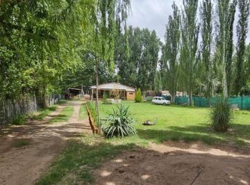 Casa · 100m² · 4 Ambientes · 1 Cochera · Venta Casa de 3 Dorm. en Plottier