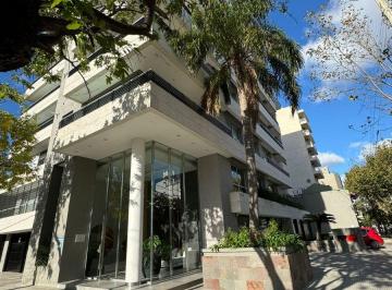 Departamento de 2 ambientes, Lanús · En Alquiler Dpto 2 Amb de Categoria con Balcon en Excelente Estado en Lanus