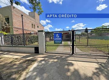 Casa · 70m² · 2 Dormitorios · 1 Cochera · Casa en Venta